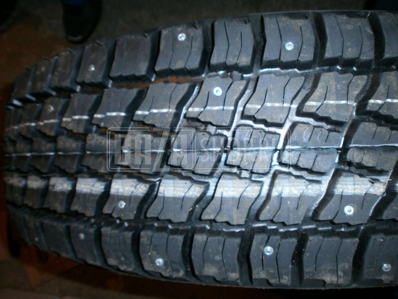 Шина R16 225/75 Кама-219 б/камерная, шипованная (УАЗ) "НкШЗ" / Кама-219 шип